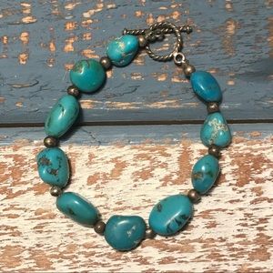 Estate 925 Sterling and Turquoise bracelet! 7in